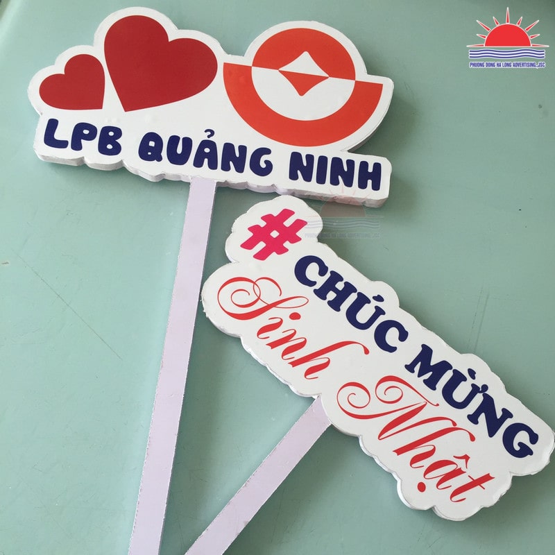 Hashtag cầm tay checkin tại Hạ Long, Quảng Ninh